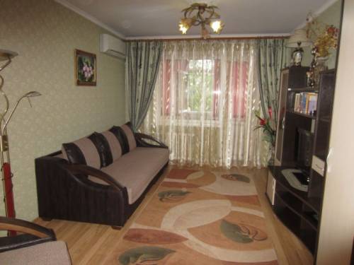 Продам 1-комн. квартиру с ремонтом