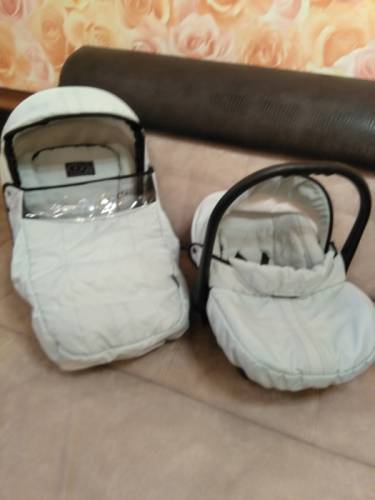 Продам коляску 3 в 1