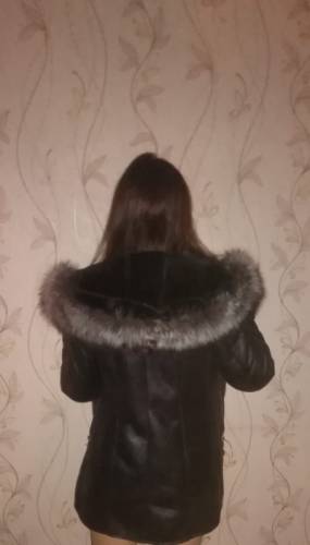 Продам дубленку(искусственная) черная