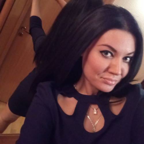 Массажистка принимаю у себя